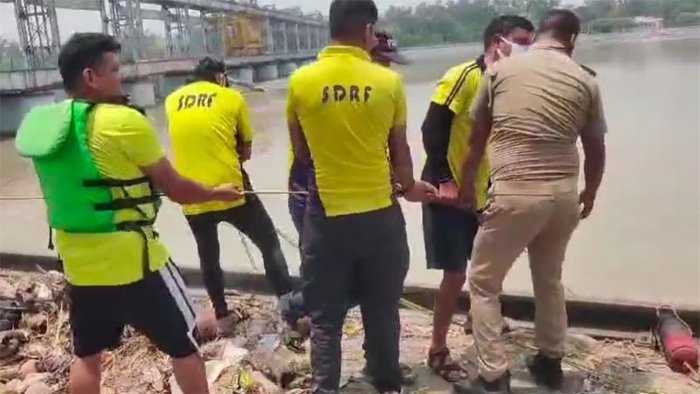 उत्तराखण्डः बैराज जलाशय से बरामद हुआ अंकुर गोयल का शव! 11 दिन से तलाश रही थी एसडीआरएफ की टीम, परिजनों ने की शिनाख्त