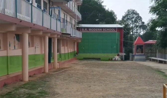 उत्तराखण्डः पौड़ी के पूर्व पालिकाध्यक्ष पर लगे धमकाने के आरोप! स्कूल प्रबंधक ने कोतवाली में सौंपी तहरीर, जानें क्या है मामला